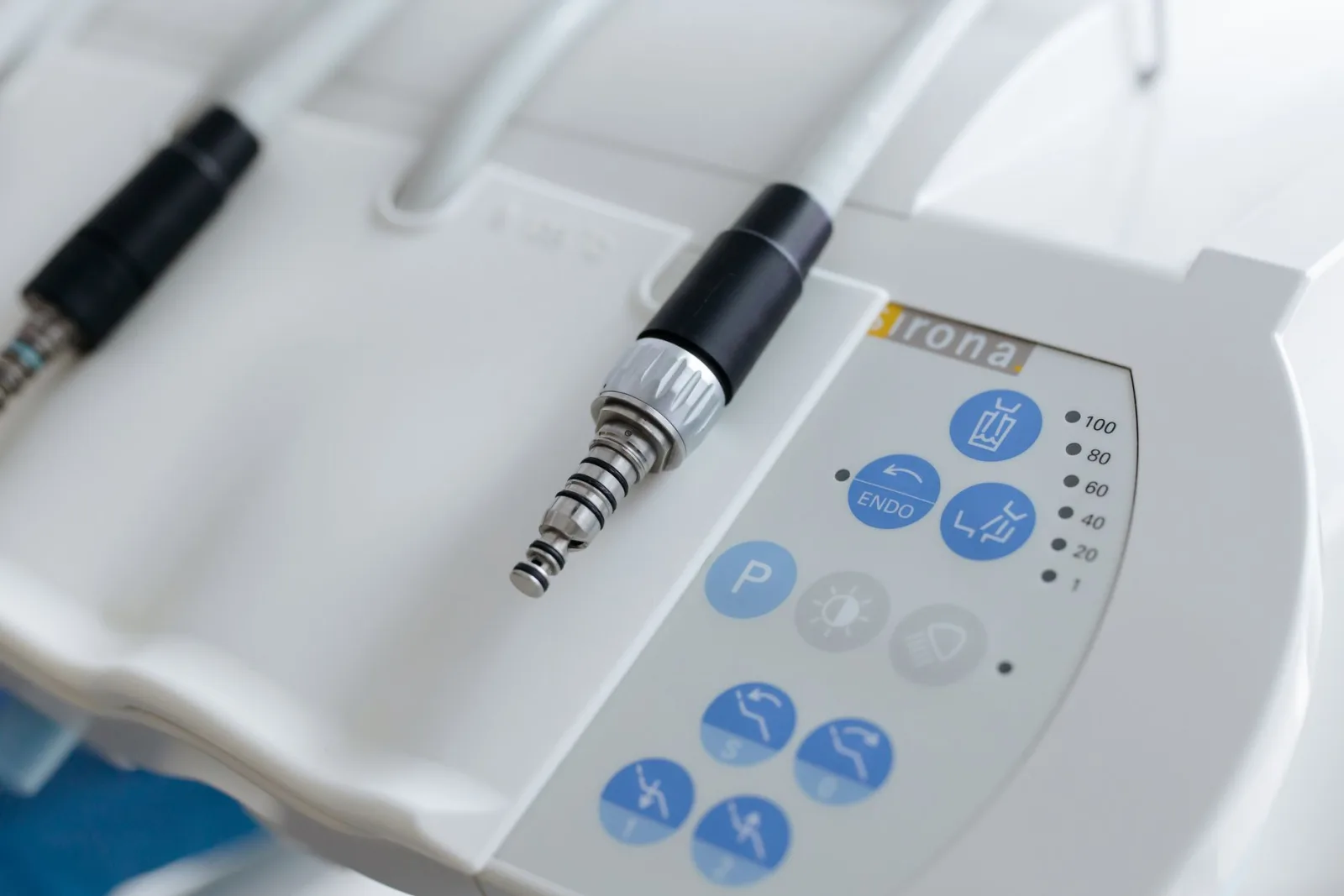 Why Your Topical Numbing Spray Should Be a Prescription Device